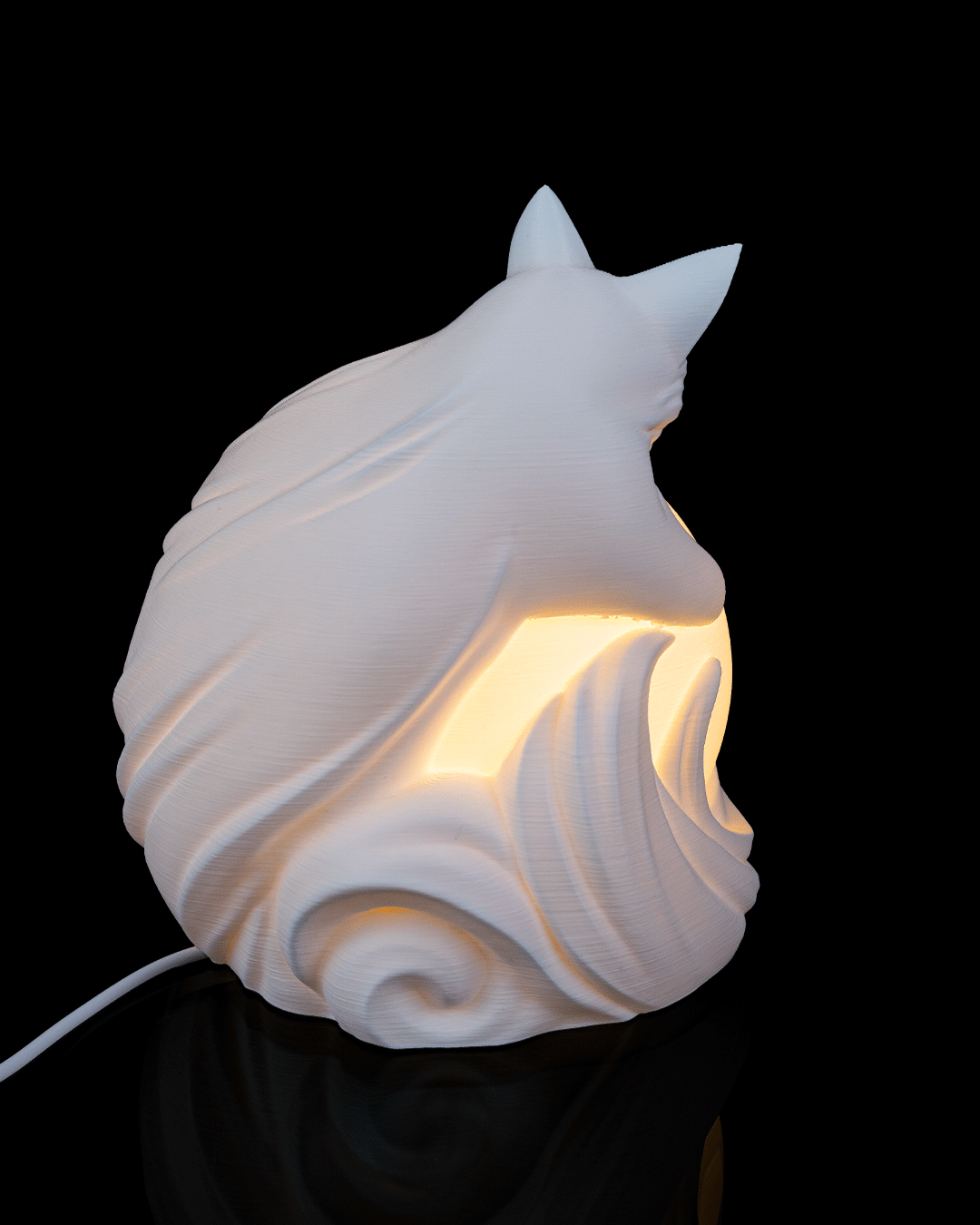 Vulpine Sphere - Table Lamp - White