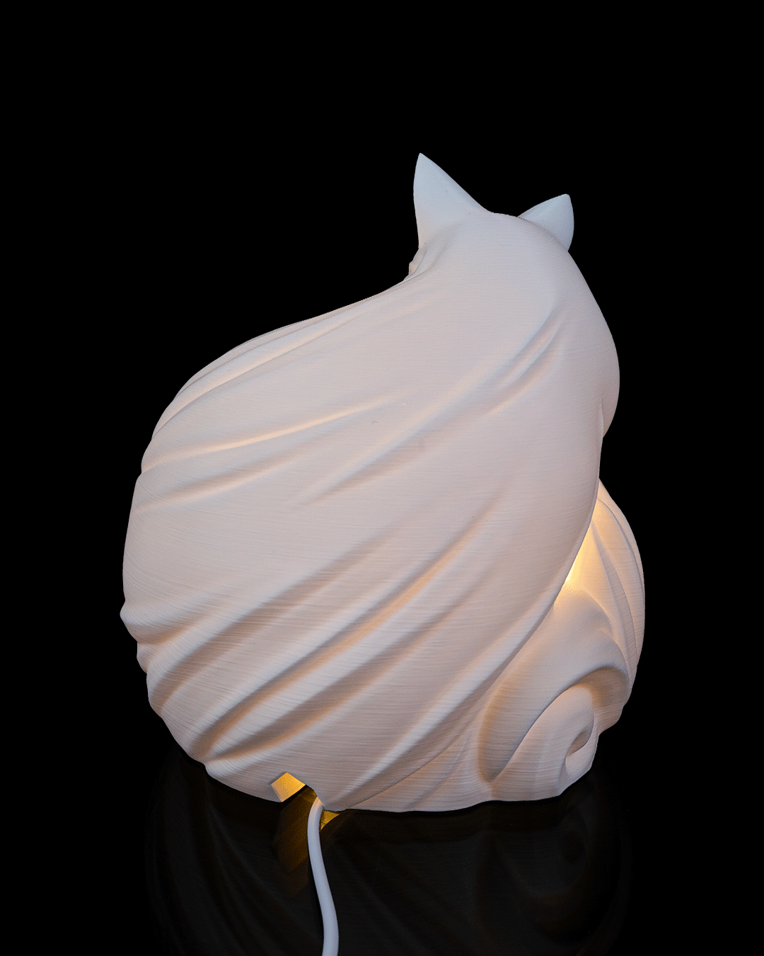 Vulpine Sphere - Table Lamp - White