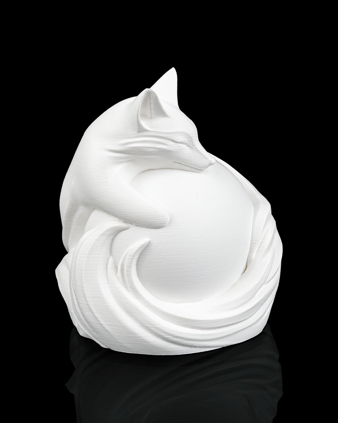 Vulpine Sphere - Table Lamp - White