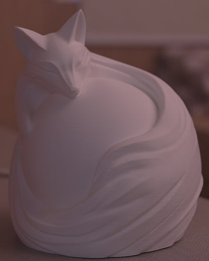 Vulpine Sphere - Table Lamp - White